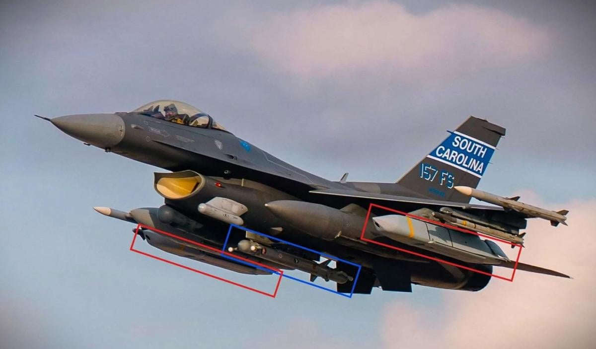 Сигнал Ірану: США показали F-16 з потужним ударним і електронним арсеналом (фото)