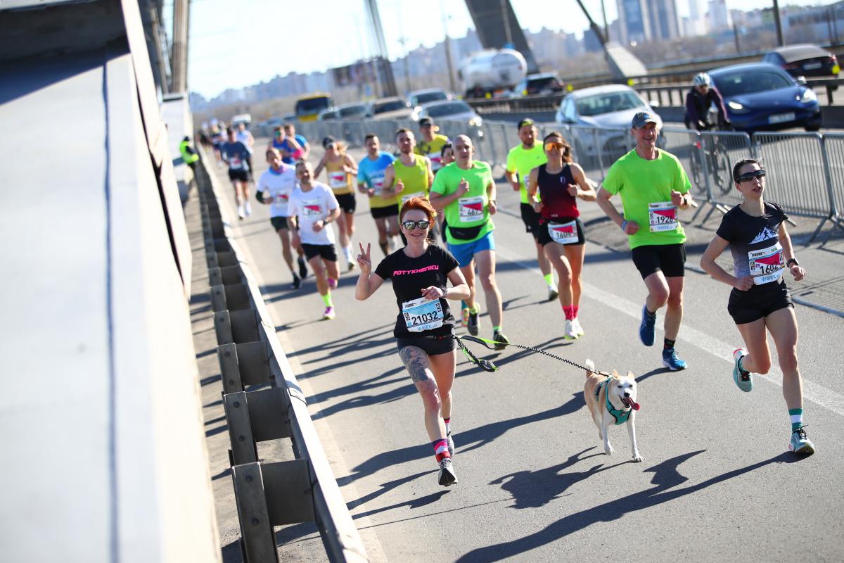Три Чемпіонати України та понад 1,1 млн грн для 'Госпітальєрів': як пройшов ювілейний 15-й Work.ua Київський півмарафон Незламності 2026