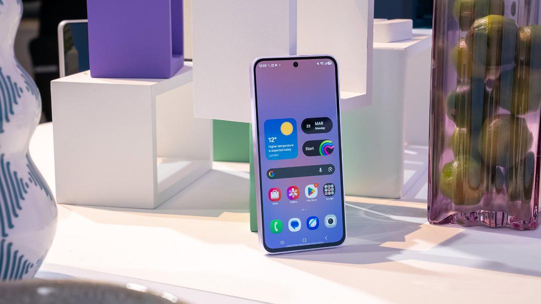 Експерти назвали найзбалансованіший Samsung у 2026 році – і це не Galaxy S26