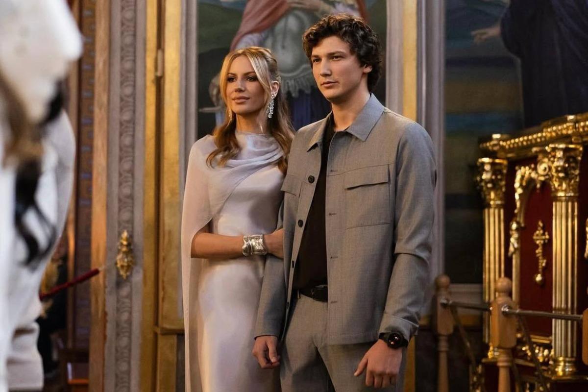 Жених Никитюк показал редкое фото своего дедушки и отца