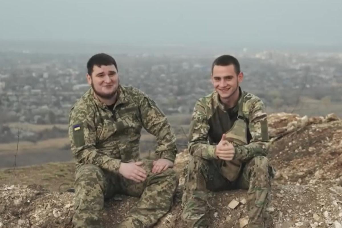 'Собирать вещи и догонять брата': история двух бойцов, которые решили вернуться из СОЧ