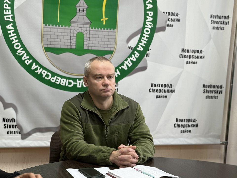 'Обстрілами цивільних РФ показує свою сутність. Щоб ні в кого не було ілюзій про дружбу чи 'братні народи', - голова Новгород-Сіверської РВА Олександр Селіверстов