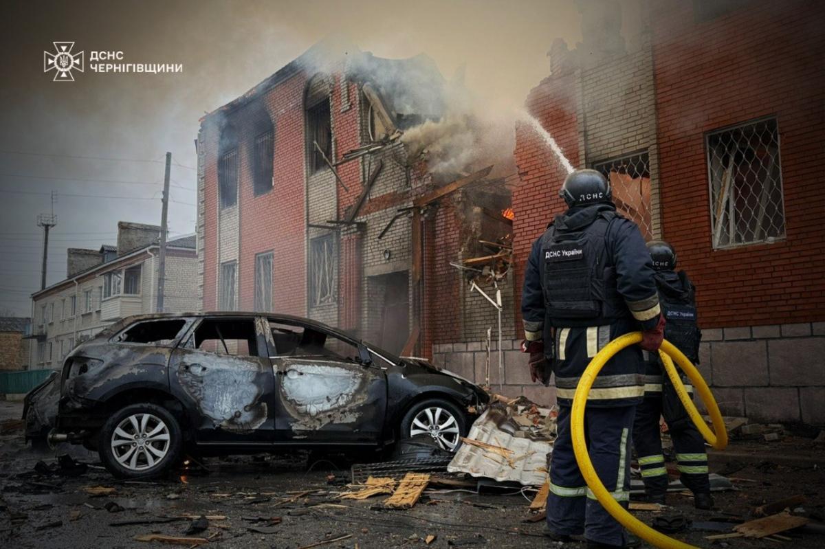 'Обстрілами цивільних РФ показує свою сутність. Щоб ні в кого не було ілюзій про дружбу чи 'братні народи', - голова Новгород-Сіверської РВА Олександр Селіверстов