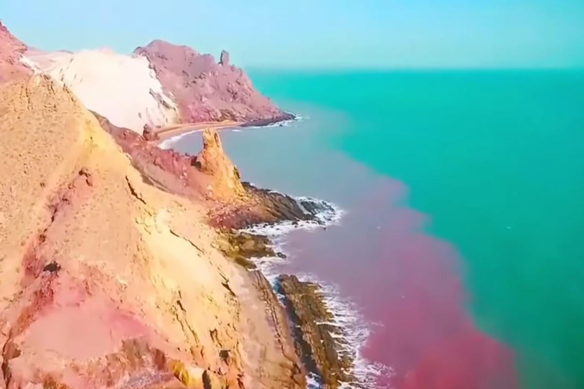 Один із найкрасивіших у світі островів знаходиться в Ормузькій протоці: що про нього відомо