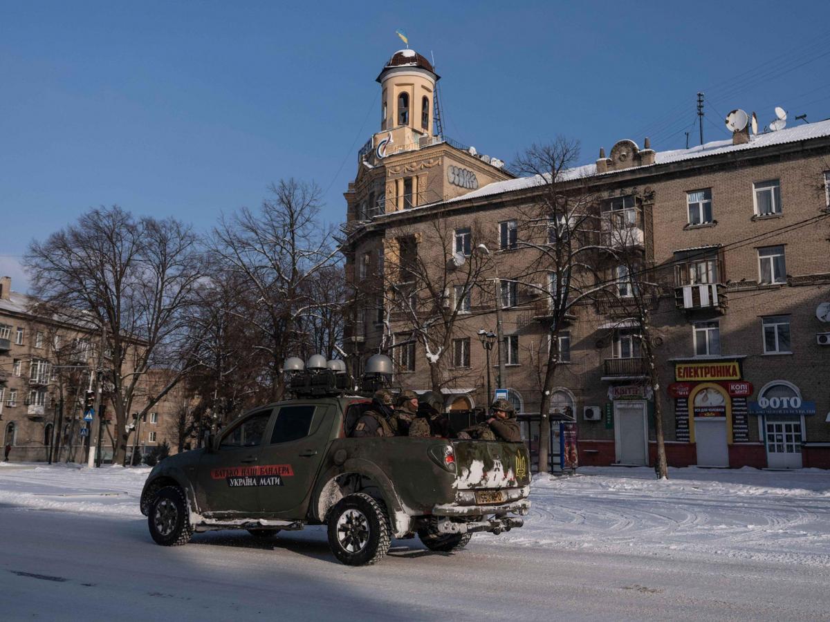 Россия попытается захватить Днепр и Харьков: Зеленский про отказ от Донбасса Россия попытается захватить Днепр и Харьков: Зеленский про отказ от Донбасса