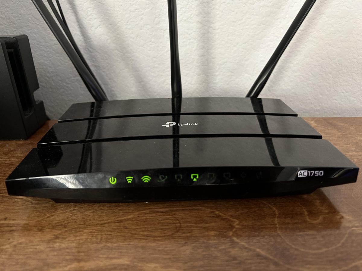 Що означають миготливі індикатори на роутері та коли варто хвилюватися