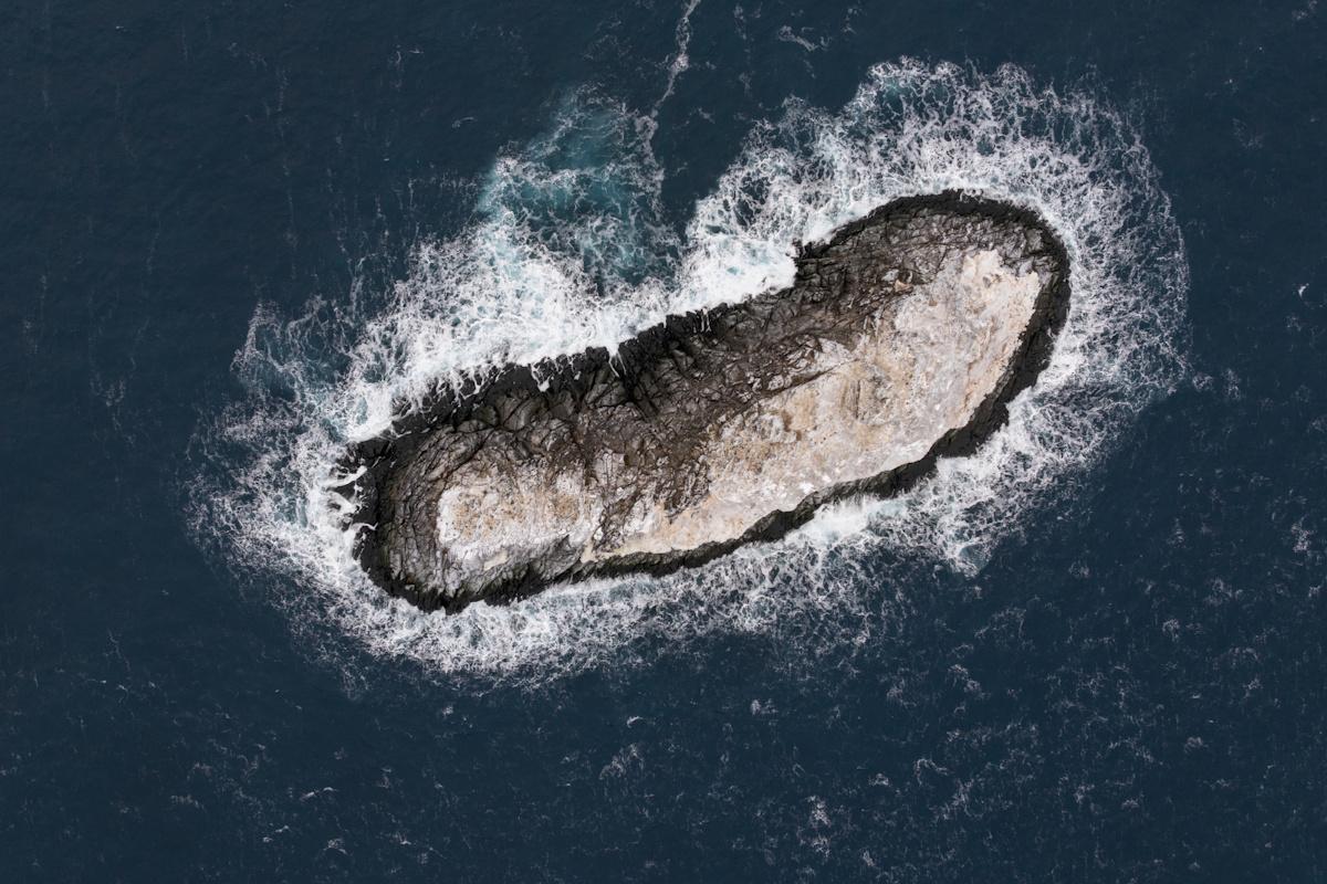 Давно такого не було: вчені відкрили новий острів в океані