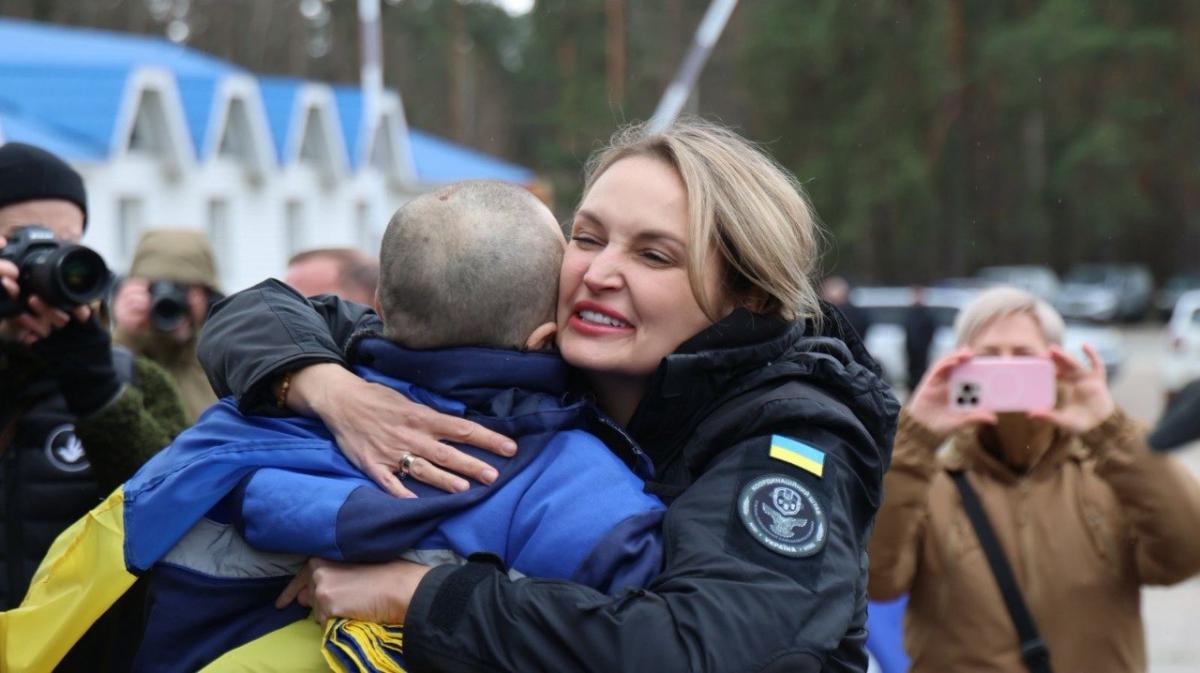 Украина вернула домой 175 пленных воинов