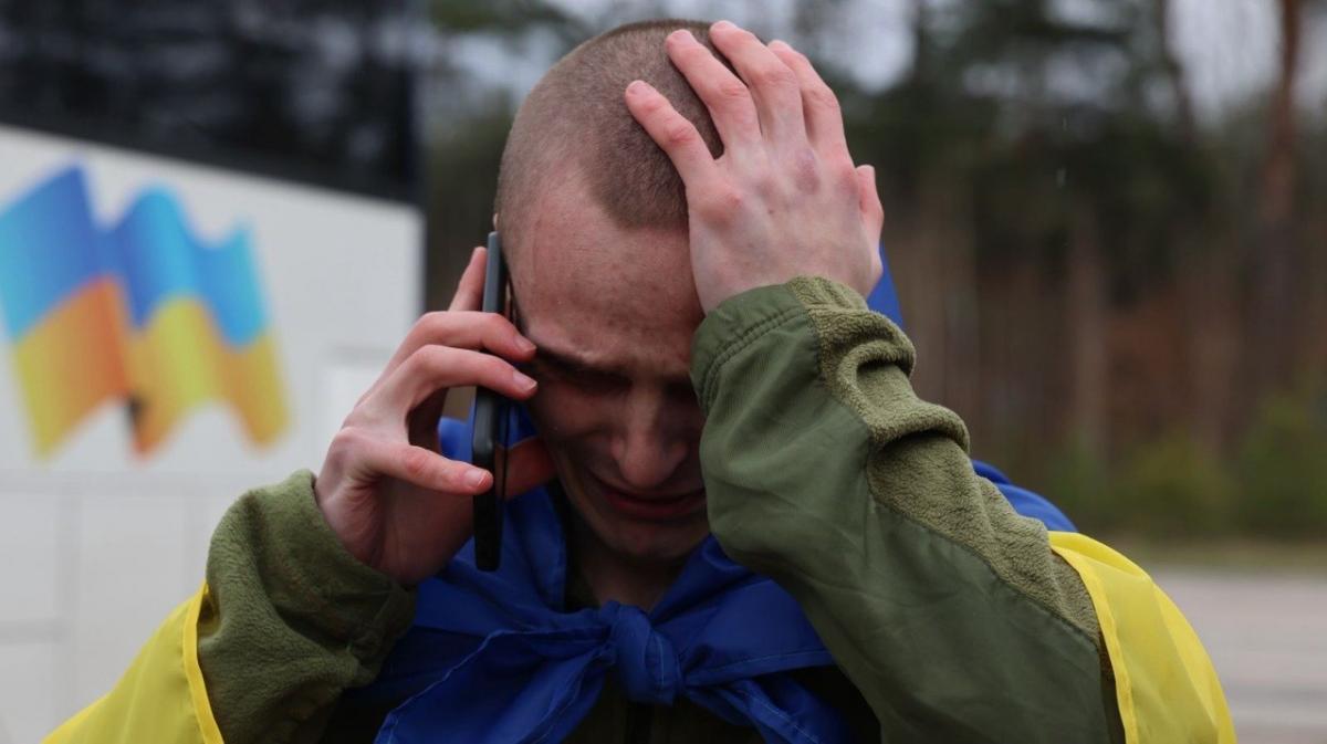 Україна повернула додому 175 полонених воїнів