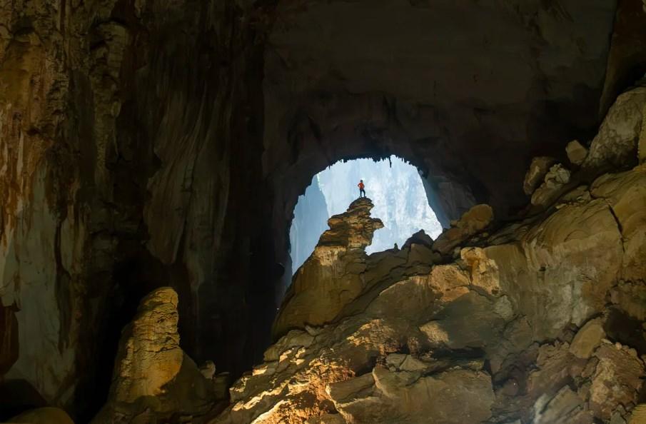 Мужчина случайно нашел самую большую пещеру в мире, а потом потерял её на 17 лет