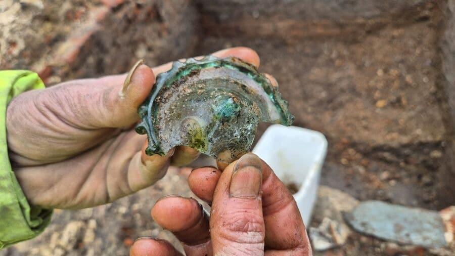 У Бельгії будівельники виявили район, похований римським імператором 500 років тому У Бельгії будівельники виявили район, похований римським імператором 500 років тому