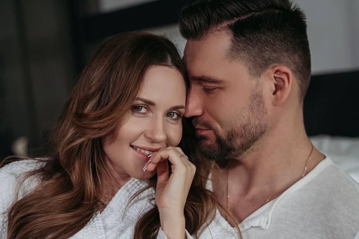 'Я не можу приховувати': Денисенко заінтригувала фото з округлим животиком 'Я не можу приховувати': Денисенко заінтригувала фото з округлим животиком