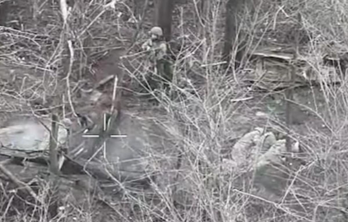 Двоє українських штурмовиків взяли в полон вісьмох російських окупантів