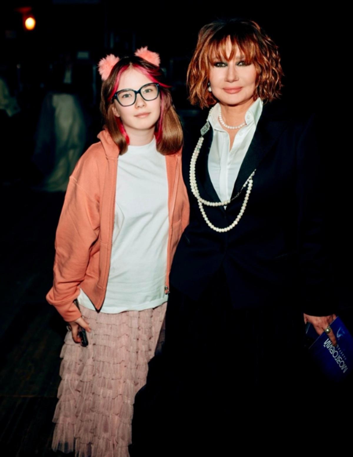 Младшая дочь Мозговой поразила изменениями: на кого похожа (фото) Младшая дочь Мозговой поразила изменениями: на кого похожа (фото)