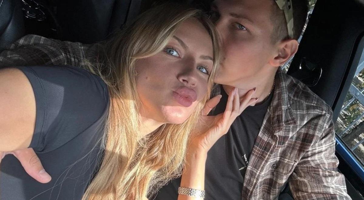 Наречений Нікітюк розчулив мережу рідкісним відео з їхнім маленьким сином