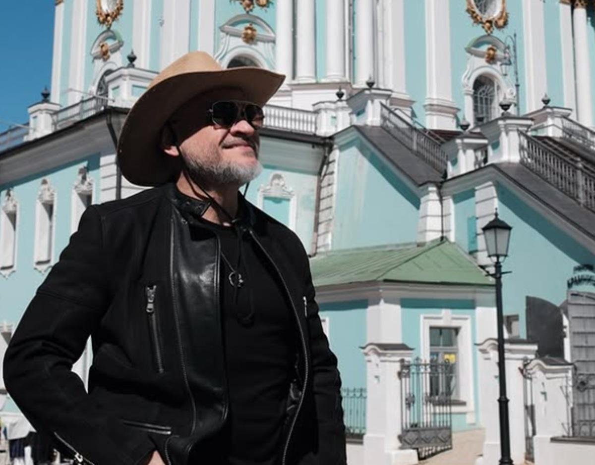 Судья 'МастерШеф' сделал пластическую операцию (фото) Судья 'МастерШеф' сделал пластическую операцию (фото)