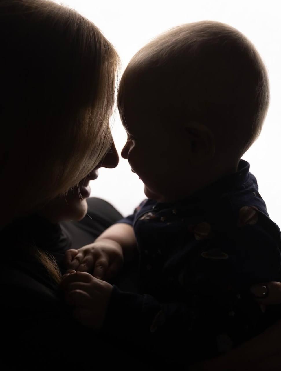 'Какие вы милые': Никитюк умилила сеть новым фото с 10-месячным сыном