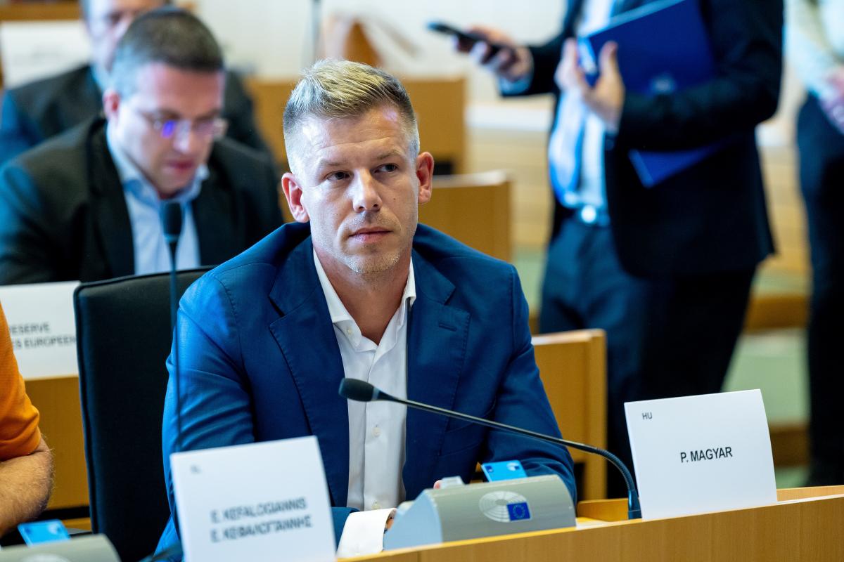 Смена власти в Будапеште: в Politico рассказали, что означает победа Мадьяра для Украины Смена власти в Будапеште: в Politico рассказали, что означает победа Мадьяра для Украины