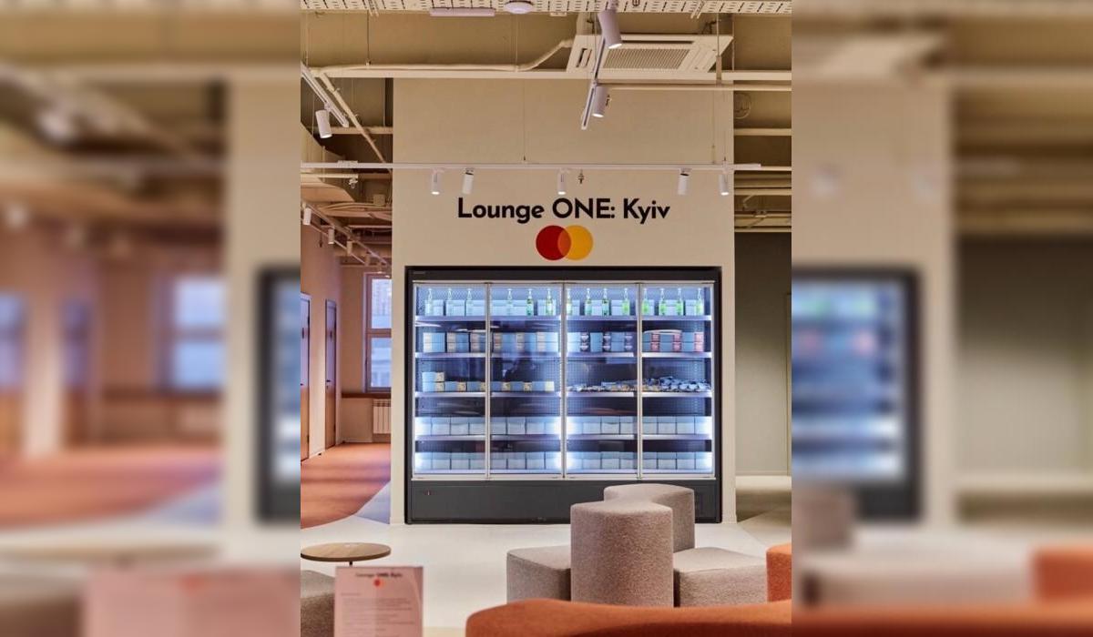 Лаунж від Mastercard на Південному залізничному вокзалі в Києві продовжує приймати тисячі відвідувачів щомісяця