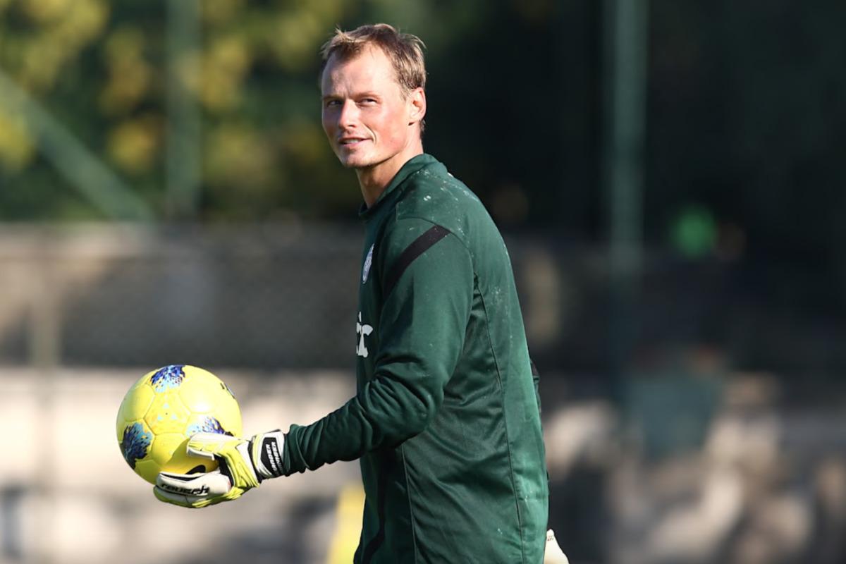 У жахливій ДТП загинув колишній воротар 