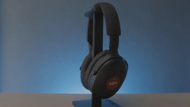 Названы 8 брендов наушников, которые лучше обходить стороной в 2026 году