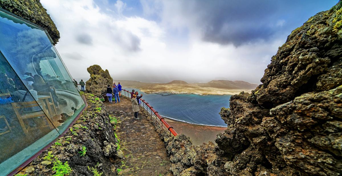 Прекрасний острів може 'похвалитися' найдовшою набережною: де він розташований