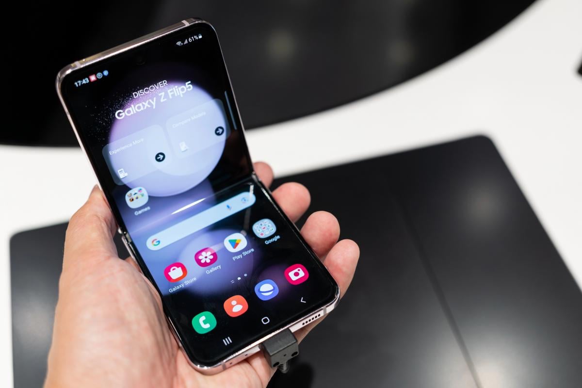 Samsung розкрила правду: чому більше немає компактних смартфонів