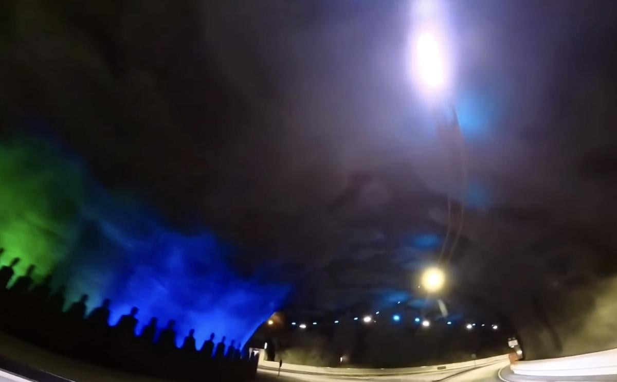 На Фарерських островах є тунель з єдиним у світі підводним перехрестям: як воно працює