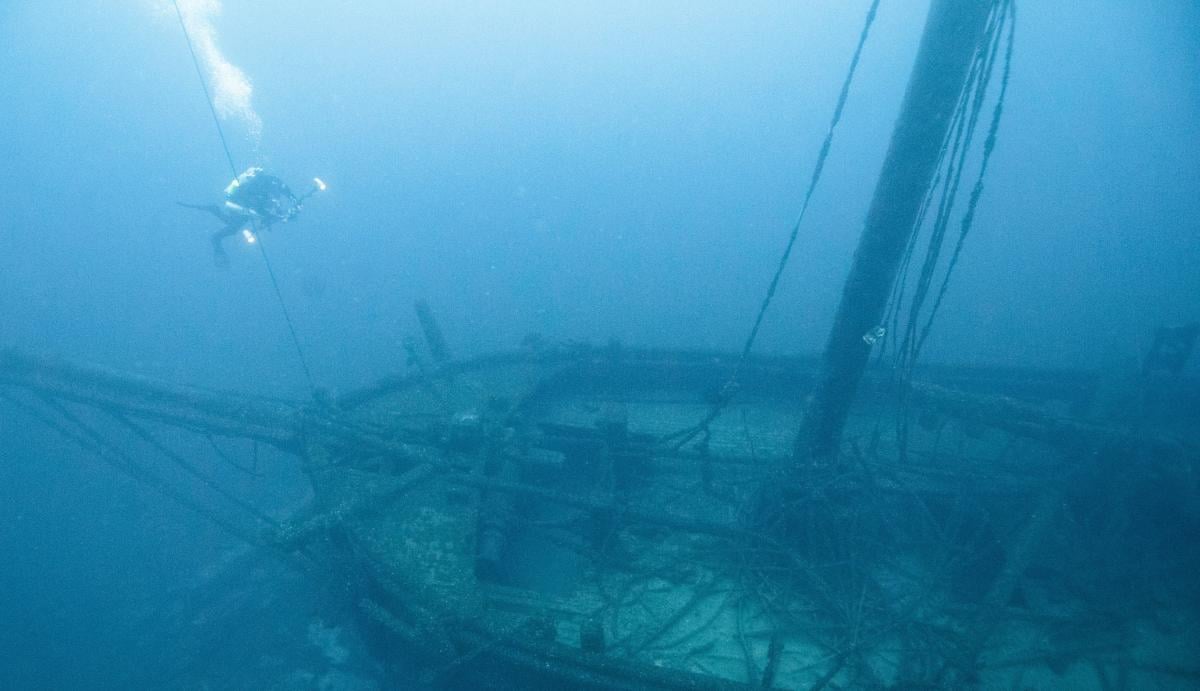 Морське кладовище: біля Гібралтару знайшли понад 100 затонулих кораблів різних епох