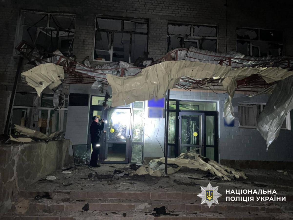 Росіяни вдарили по Чернігову 'Шахедами': загинув підліток