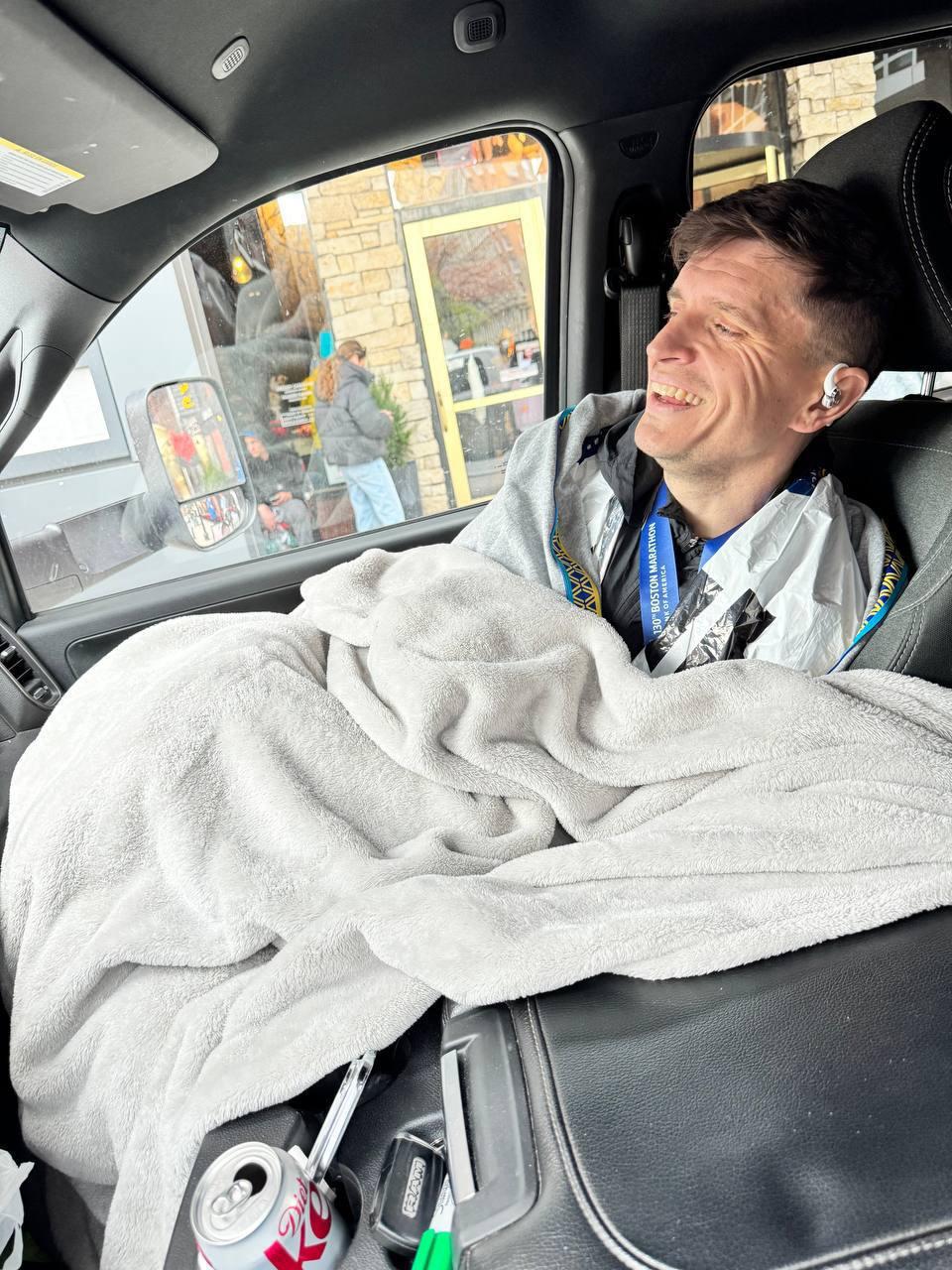 Анатоліч несподівано показався в кріслі колісному: ведучий пояснив причину