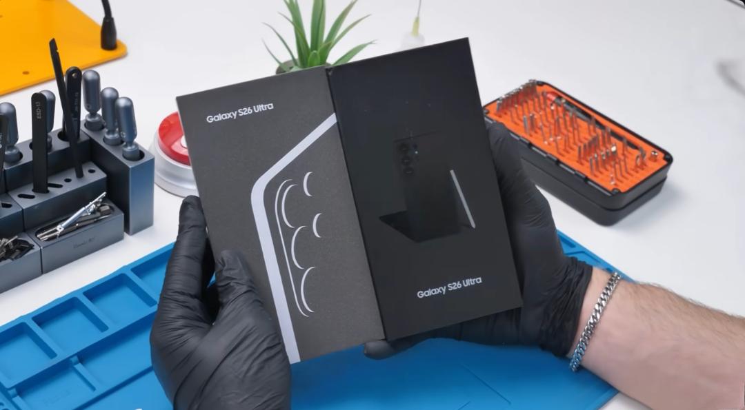 Фейковий Samsung S26 Ultra здивував експертів: різниця майже непомітна (відео)