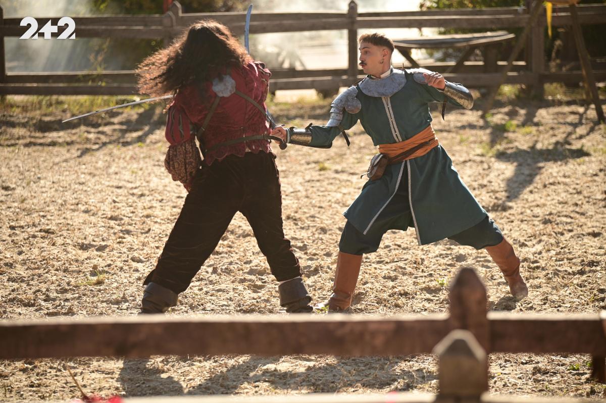 Зірка серіалу 2+2 'Пригоди козака Виговського' Артем Пльондер: 7 фактів про актора, які здивують