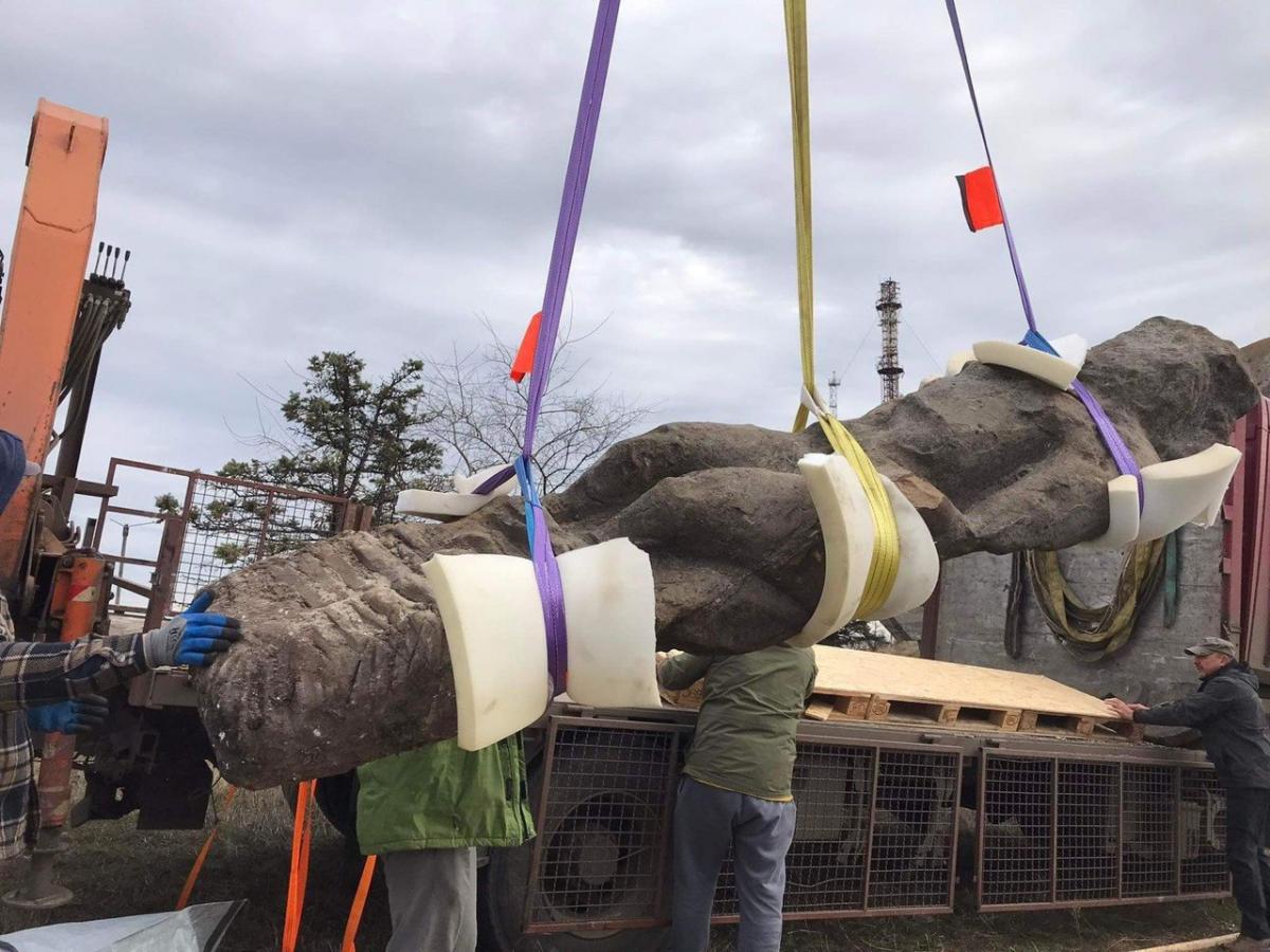 'З Херсона нам вдалося врятувати значно більше культурних цінностей, ніж росіянам вдалося вивезти за час окупації', – історик Леонід Марущак