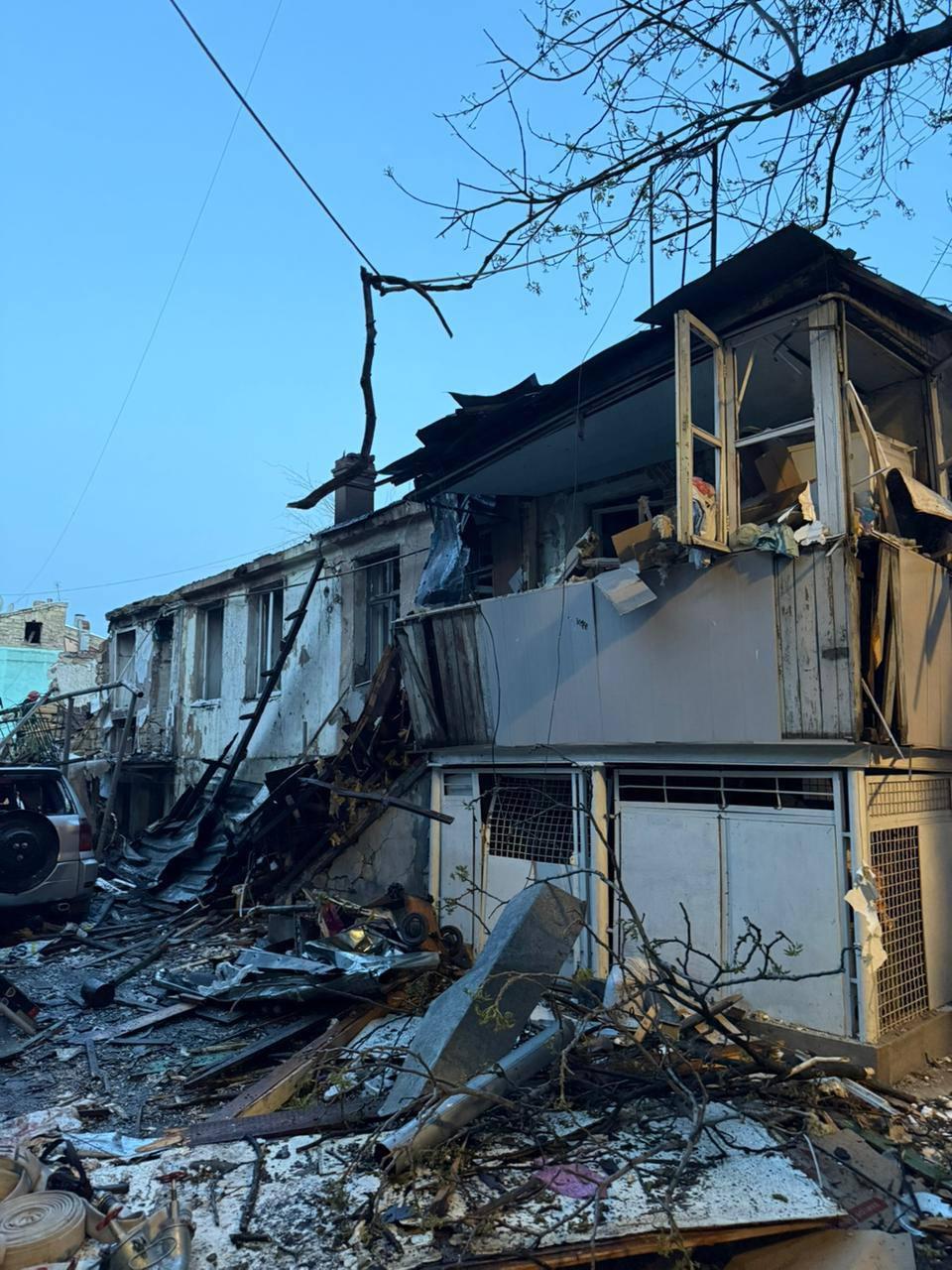 РФ масовано атакувала Одесу: зруйновані будинки, є загиблі та багато поранених (фото)