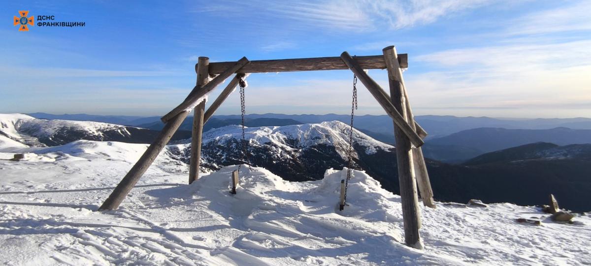 В Україні сніжить з новою силою: холод з півночі накрив країну (фото, відео)