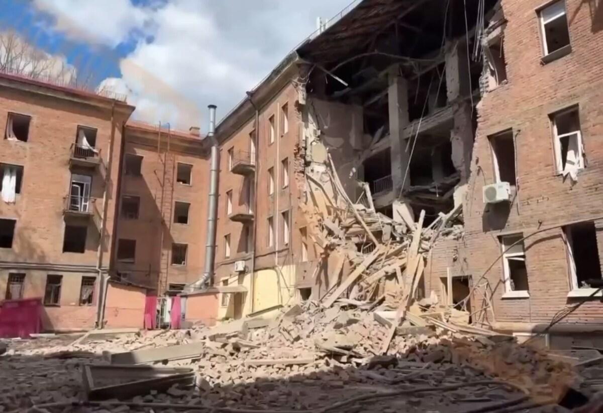 Росіяни повторно атакували Дніпро: є загиблий і поранені