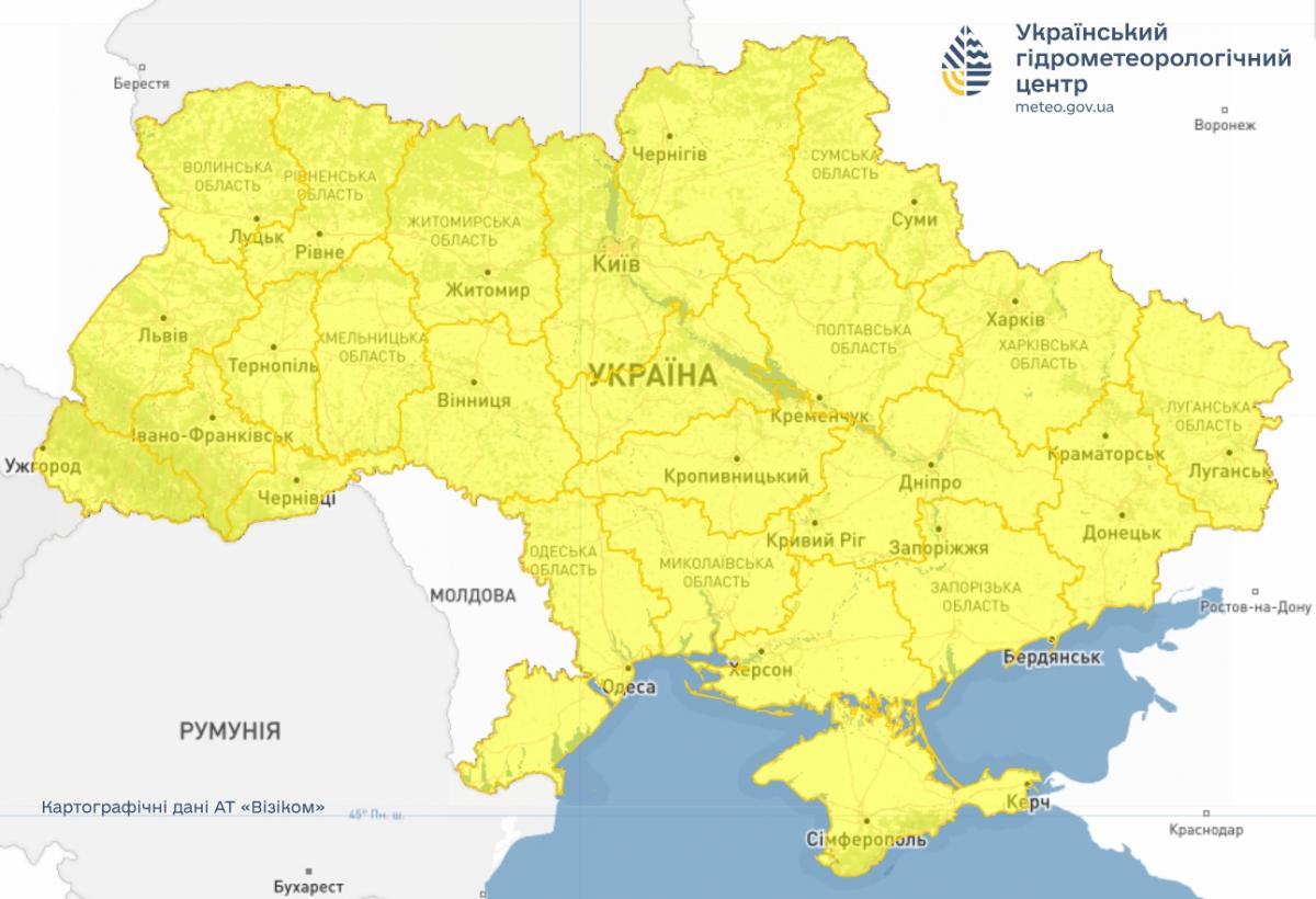 Украину будет штормить с грозами и градом, достанется и Киеву (карта)