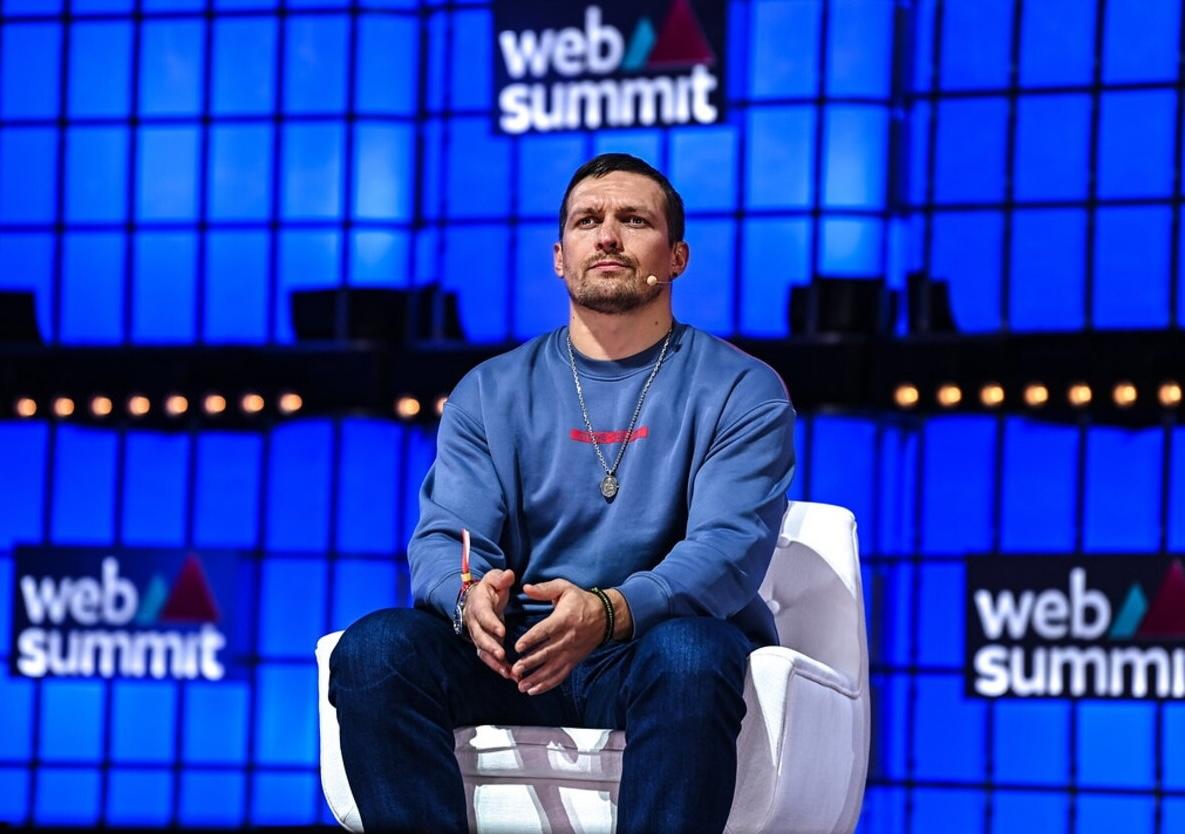 Усик потерял звание лучшего боксера планеты: кто его обошел