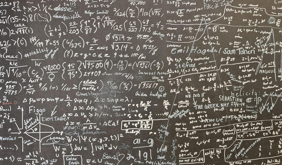 Всю математику можно свести к одной единственной операции: физик выдвинул необычную теорию