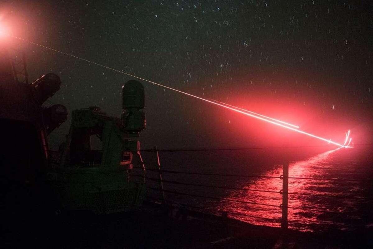 Лазери замість ракет: Велика Британія готує есмінці до нового покоління морського бою