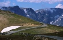 Цю дорогу називають найкрасивішою в США: вона веде до Єллоустоуна