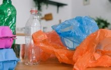 Від пластикових пакетів до медицини: війна в Ірані вдарила по повсякденних товарах у світі