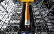 Уже ближе к Луне, чем к Земле: астронавты миссии Artemis II потеряли счет времени в космосе