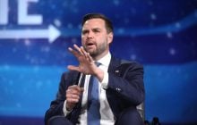 Виникло "непорозуміння": Венс відреагував на удари Ізраїлю по Лівану