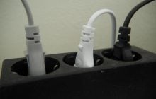 12 приладів, які не можна підключати до подовжувача, щоб не спалити квартиру