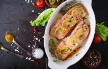 Вечеря в одній формі за 30 хвилин: секрет ідеального лосося, який "тане" у роті