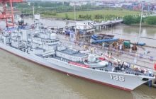 В сеть "слили" фото обновленного китайского эсминца проекта 956ЭМ, построенного в России