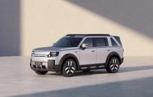 Большие изменения: культовый кроссовер Land Rover вернулся в новом формате