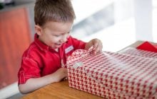 Якщо виховувати дитину заради похвали, вона не пізнає справжньої моралі: пояснення Канта